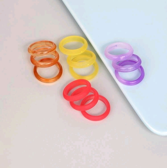 SET 4 pc Ring Set - Picture 3 of 3